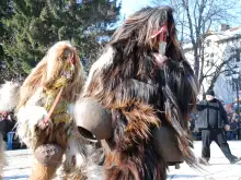 Thousands of participants at the Mummers Festival in Razlog and Simitli