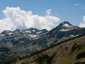 Popovo Lake in Pirin