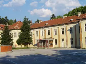 Разлог - Picture Училище Кирил и Методий в Разлог